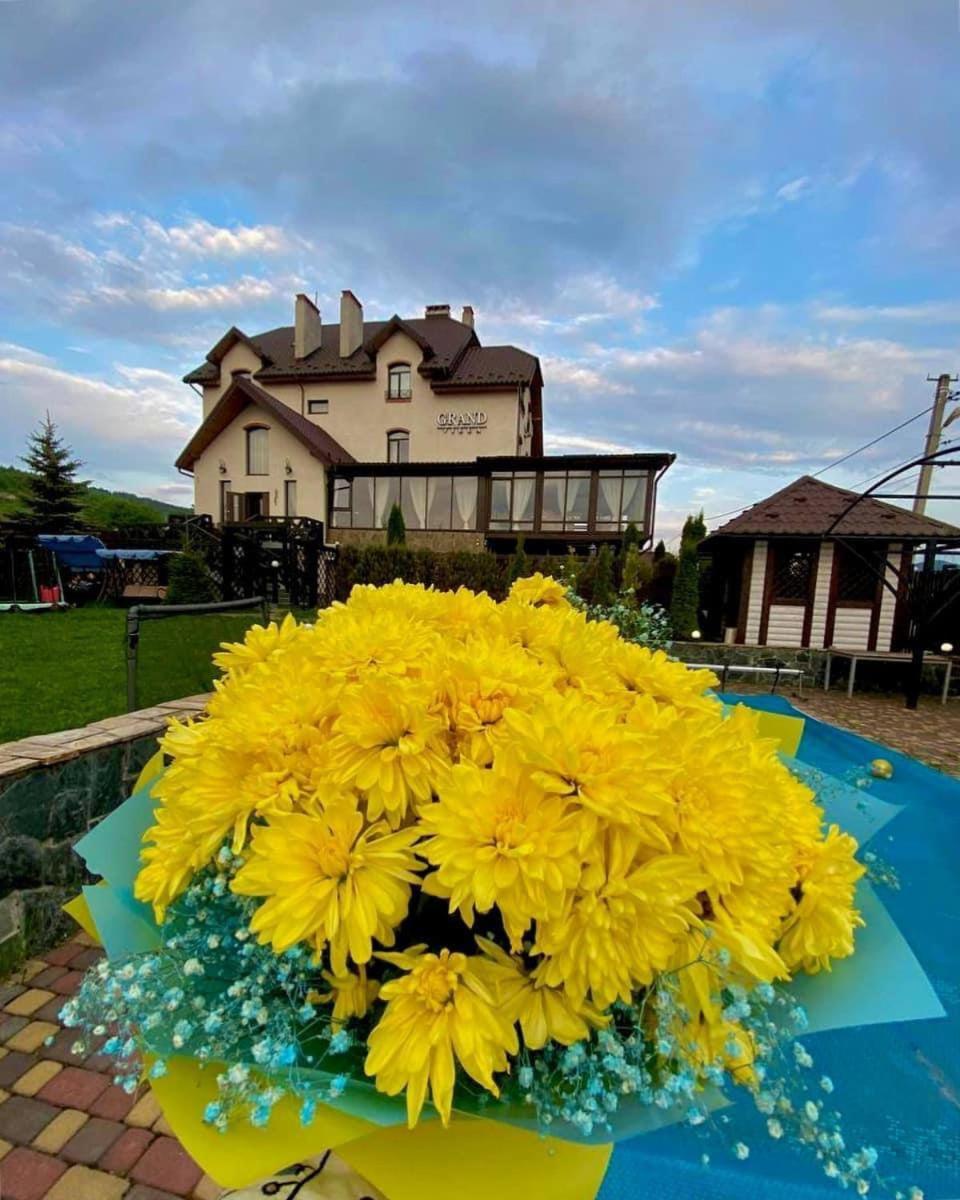 Villa Grand Skhidnytsia Extérieur photo